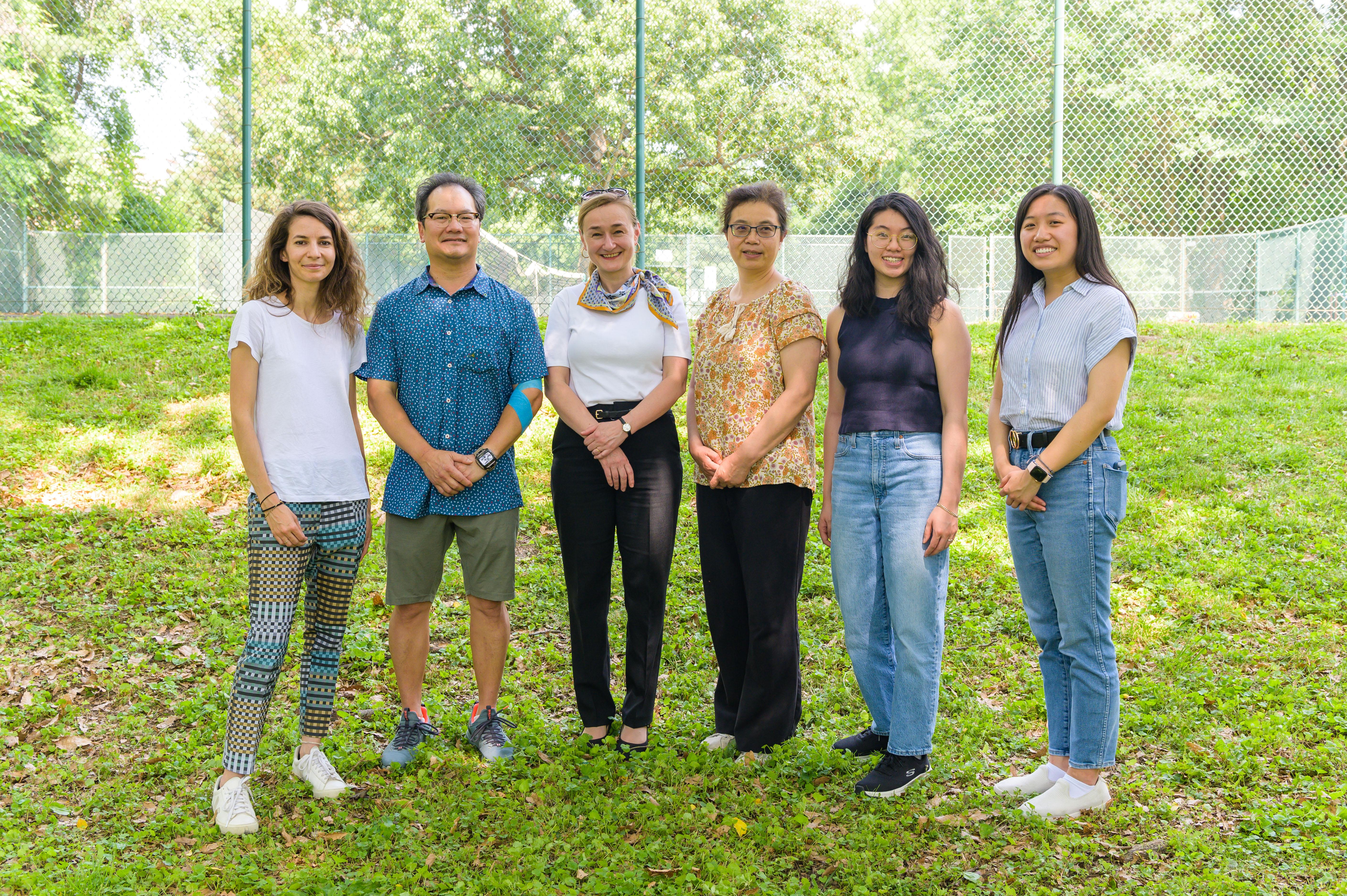 Picnic 2023: Camille Spinner, Michael Lu, Vanja Lazarevic, Yan Wang, Ivy Vien, and Eilene Deng