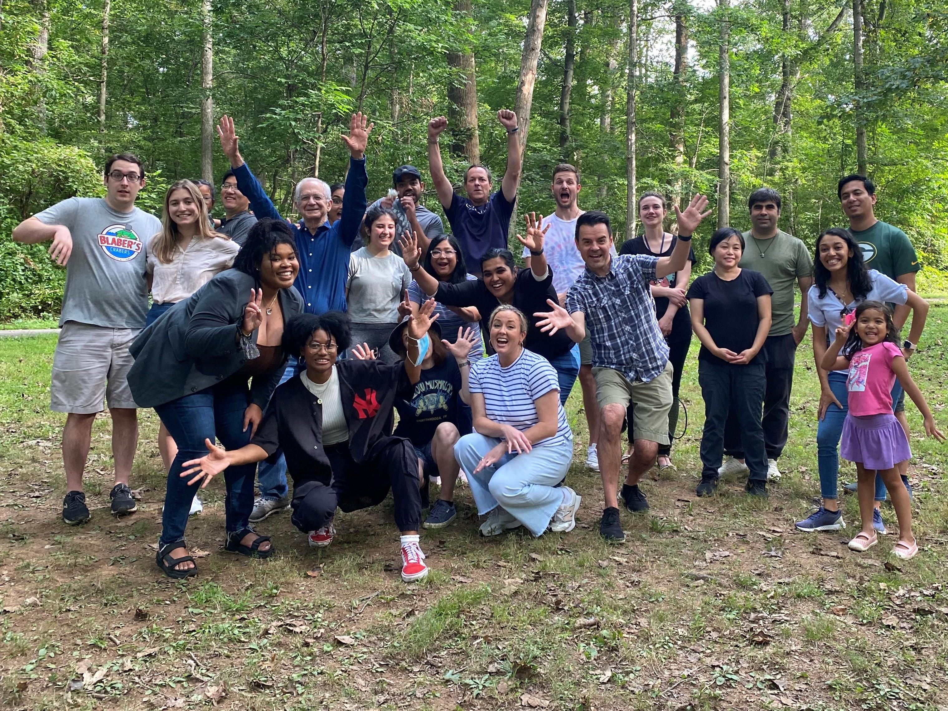 HAMB members, family, and friends at picnic, September 2022.